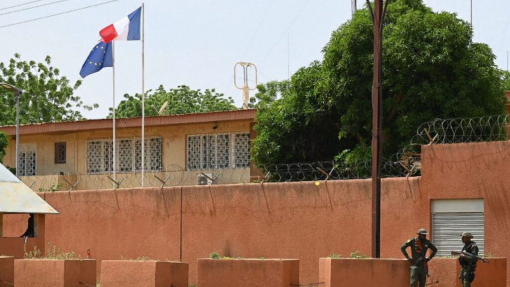 Ambassade De France Au Niger